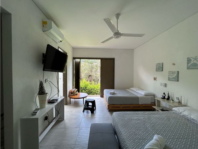 place photo 39