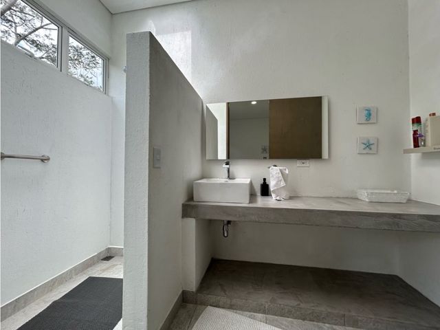 place photo 43
