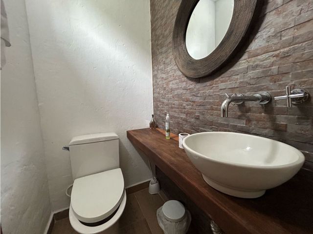 place photo 35