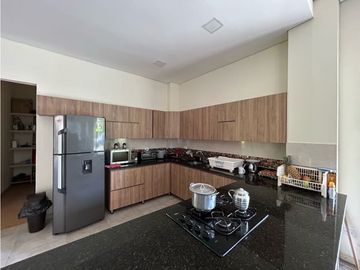 place photo 36