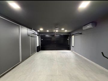 place photo 34