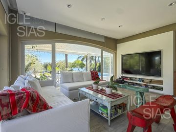 place photo 87
