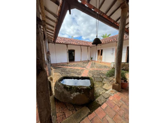 place photo 45