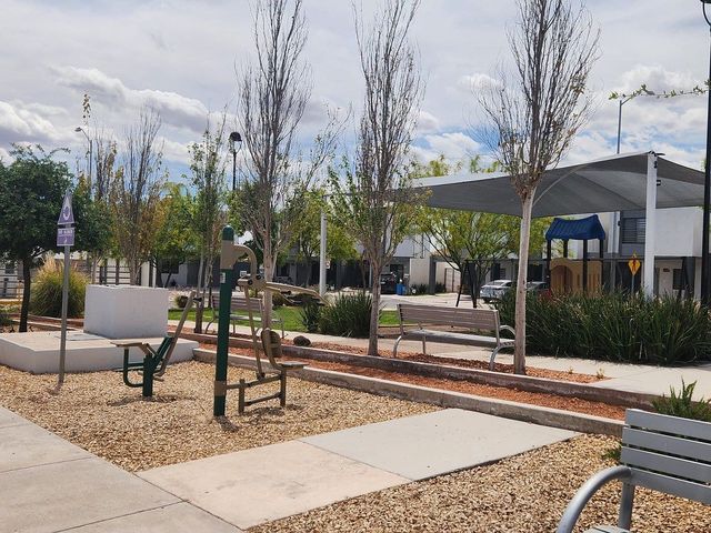 place photo 14