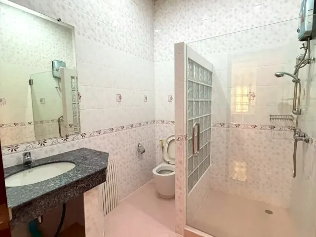 place photo 24