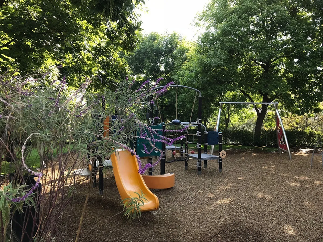 place photo 24