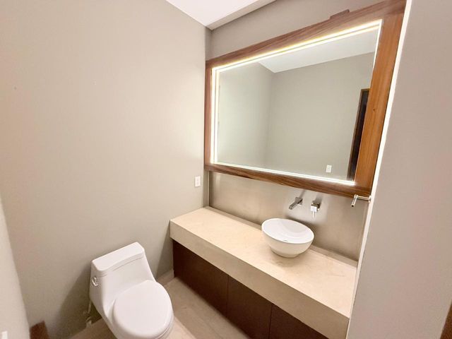 place photo 37