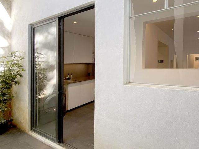 place photo 51