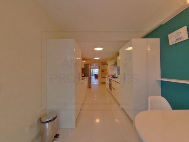 place photo 52