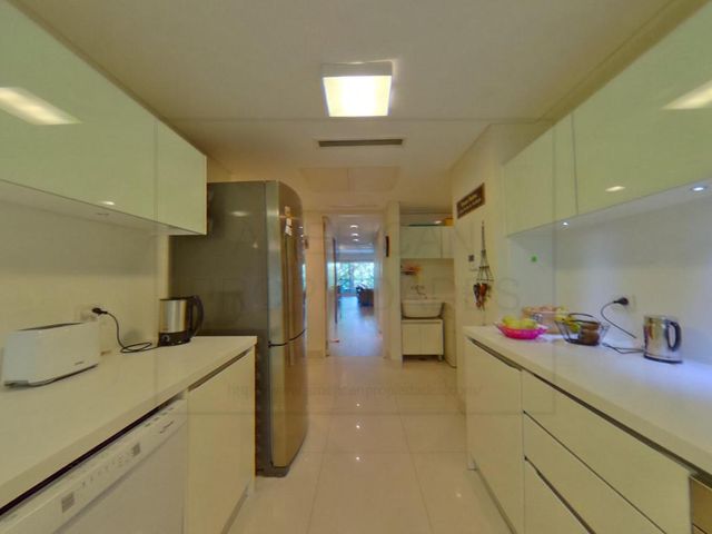 place photo 48