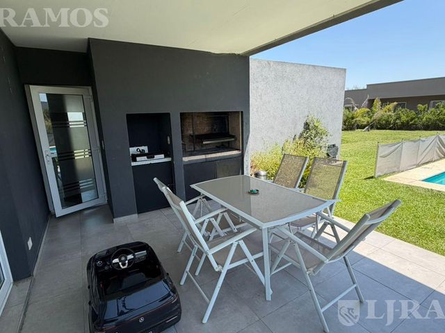 place photo 47