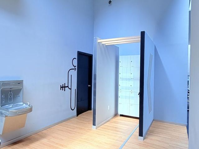 place photo 64