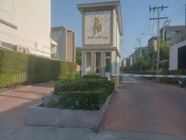 place photo 10