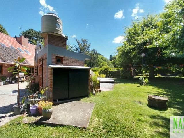 place photo 9