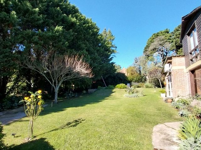 place photo 53
