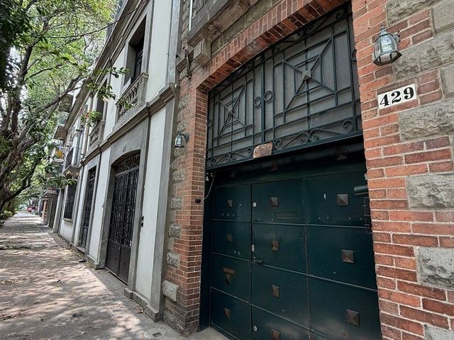 Se renta/vende casa catalogada en Colima y Veracruz  Roma norte