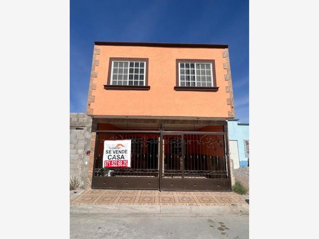 Casa en Venta en Villas Centenario, Torreón, Coahuila de Zaragoza