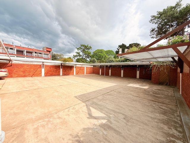 place photo 46