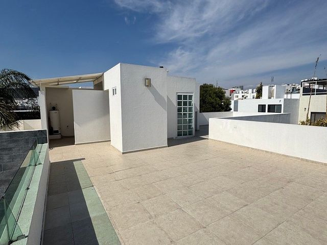 place photo 25