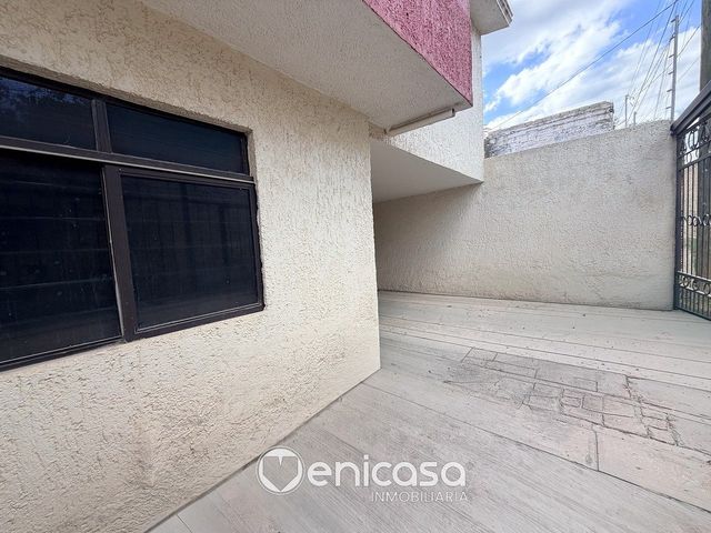 place photo 48