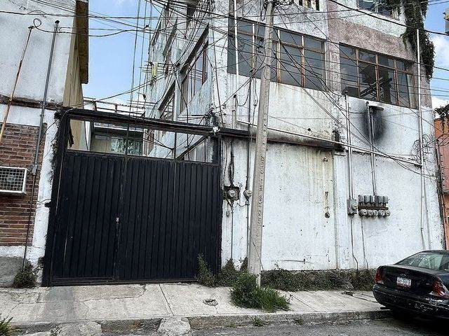 place photo 18