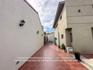 place photo 60
