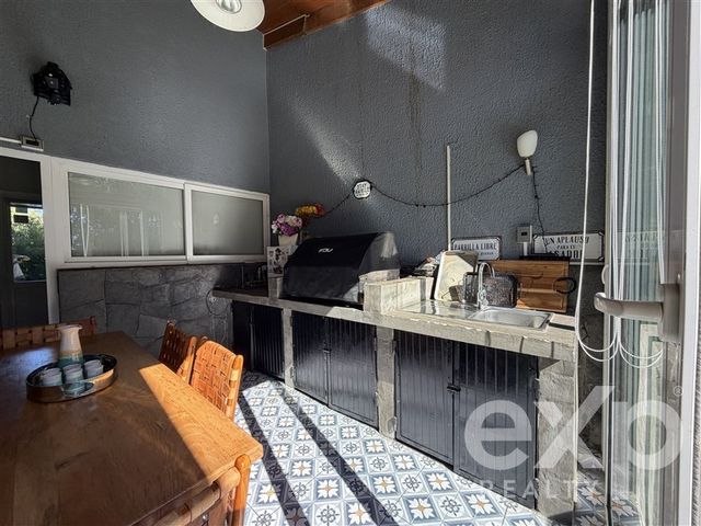 place photo 66