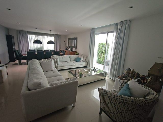 place photo 46