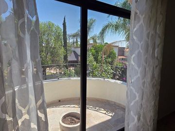 place photo 34