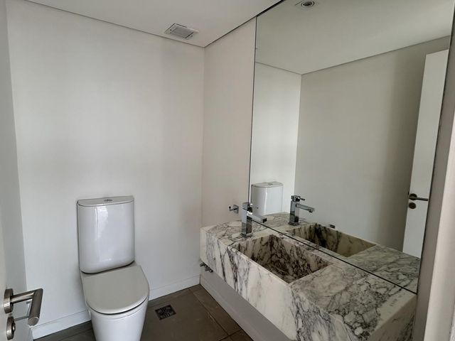place photo 57
