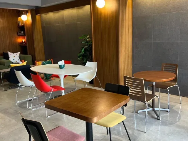 place photo 23