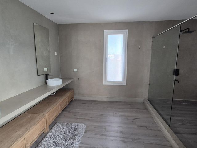 place photo 48