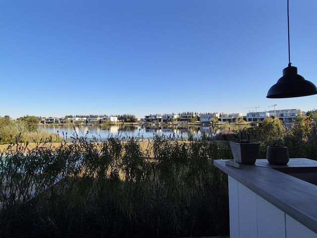 place photo 63
