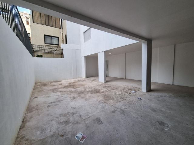 place photo 51