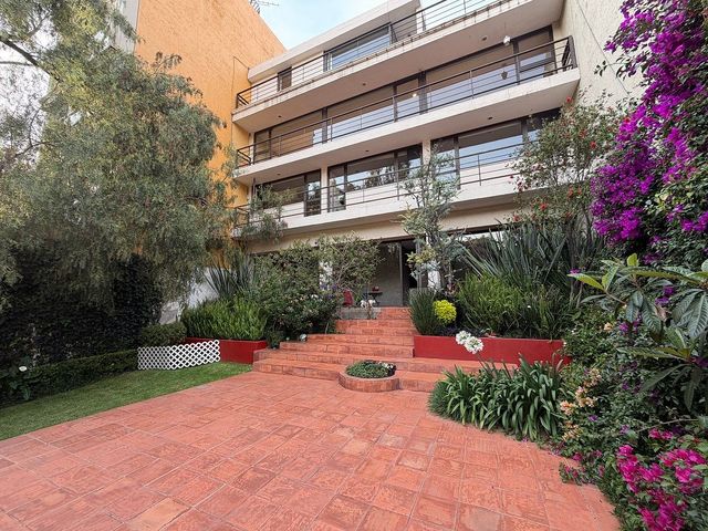 place photo 26