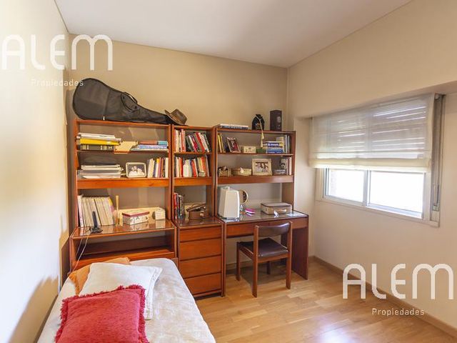 place photo 48
