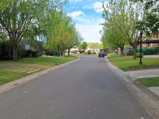 place photo 31