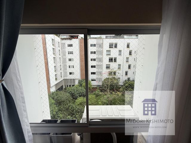 place photo 75
