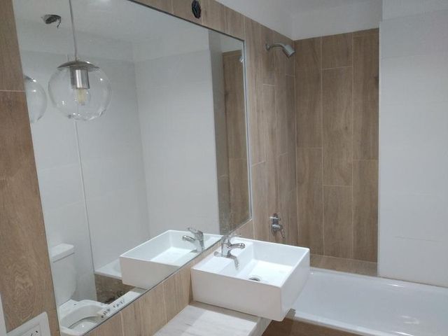 place photo 96