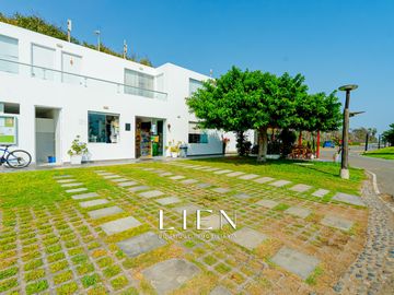 place photo 23