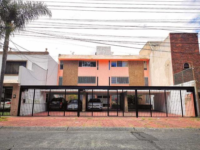 place photo 25