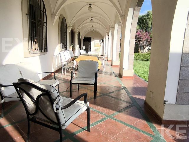 place photo 56