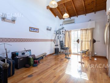place photo 18
