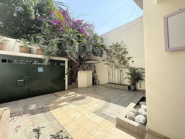 place photo 28