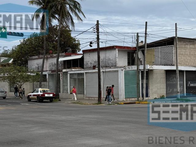 Local en renta en Av. La fragua esquina Simon Bolivar, Veracruz, Ver.