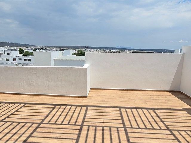 place photo 38