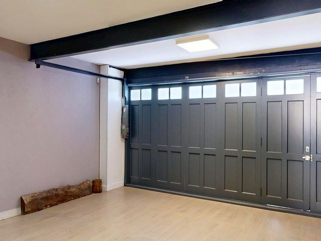 place photo 45