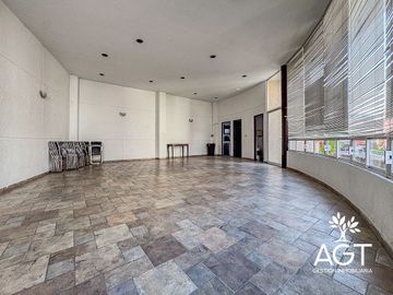 place photo 24