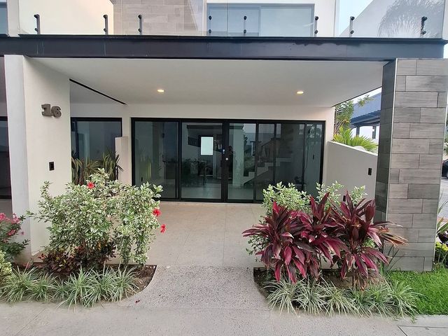 place photo 46