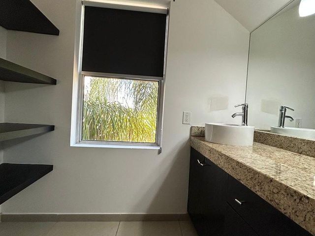 place photo 41